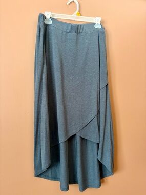prAna Gray Midi Skirt – Size Medium